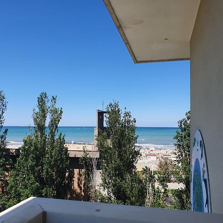 רימיני Hotel De La Plage מראה חיצוני תמונה